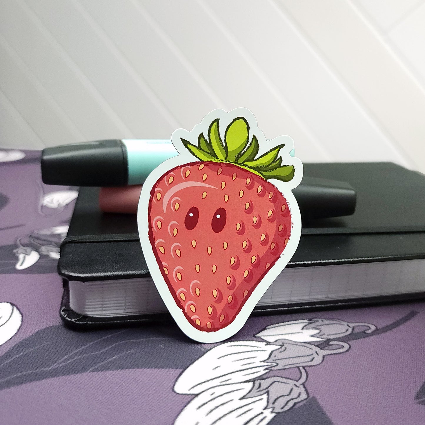 Strawberry  |  Magnet